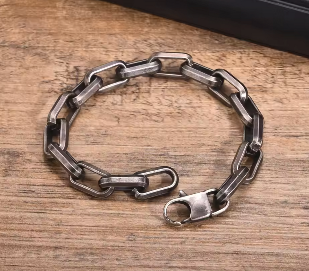 Punk Rectangular Link Chain Bracelet – Chunky Oxidized Paperclip