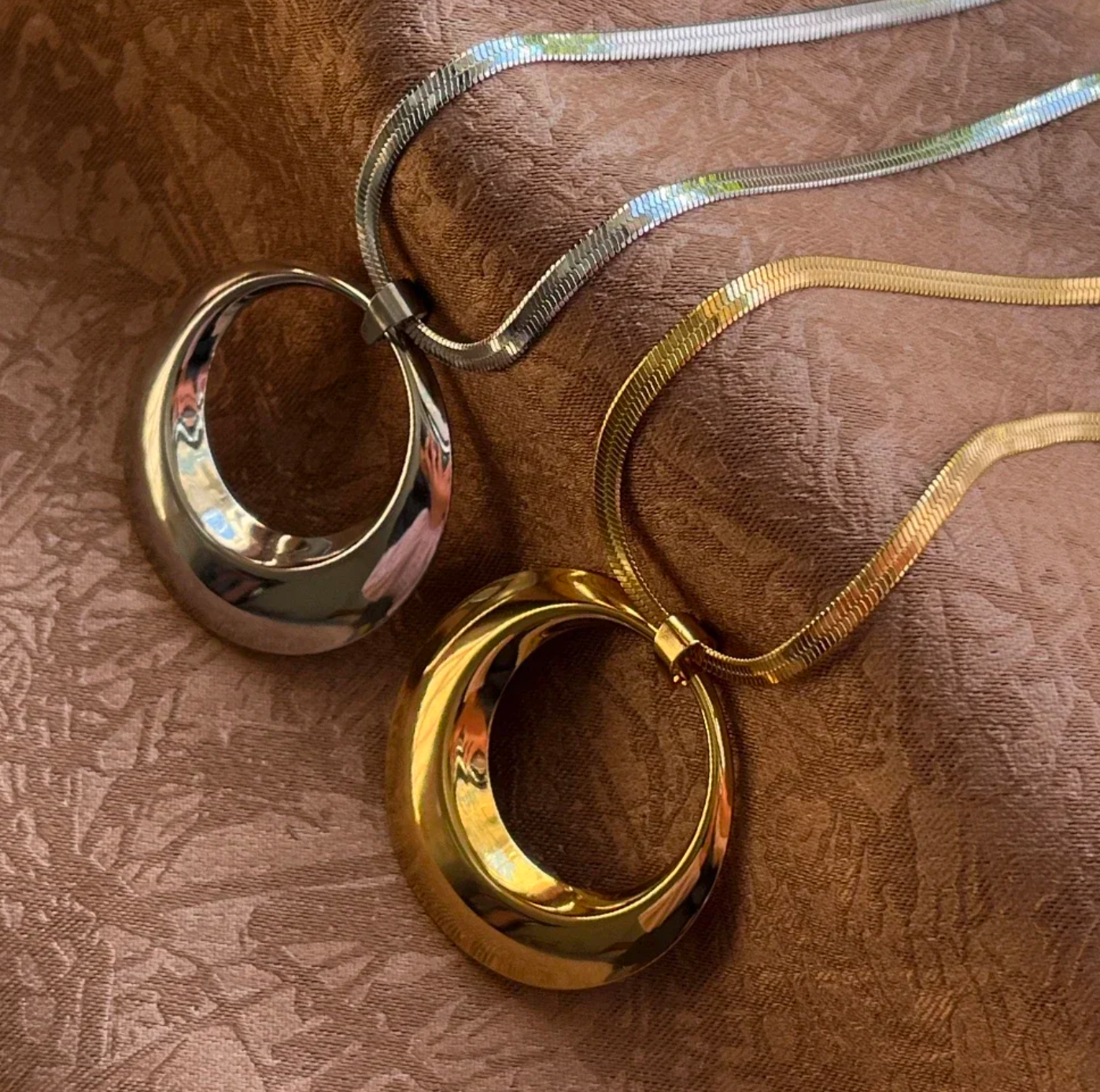 Chunky O-Ring Pendant Necklace